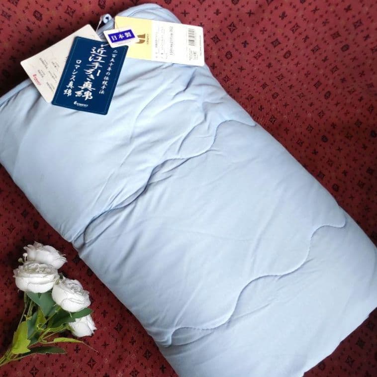 新品　ロマンス小杉　洗える近江手引き真綿　日本製　肌掛け布団　150㎝✕210㎝