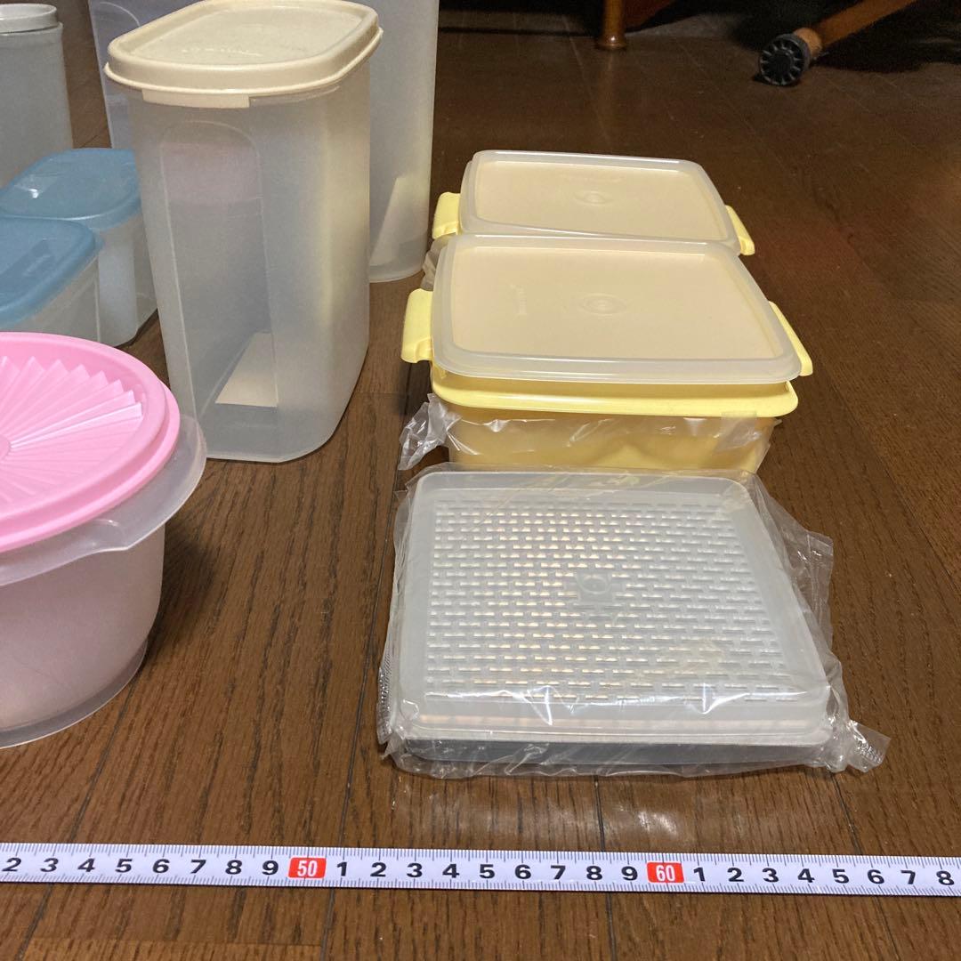 保存容器セット　15個と付属品　タッパーウェア