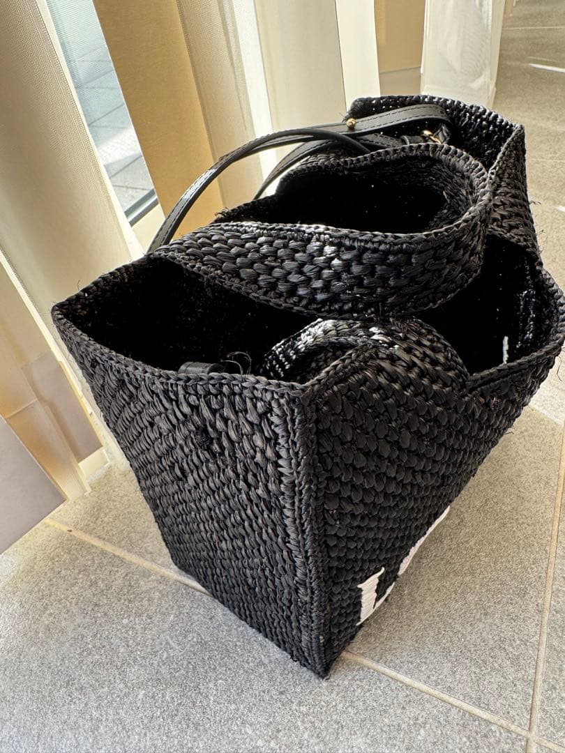LOEWE かごバッグ　フォント　トート　カゴ　ショルダー　黒