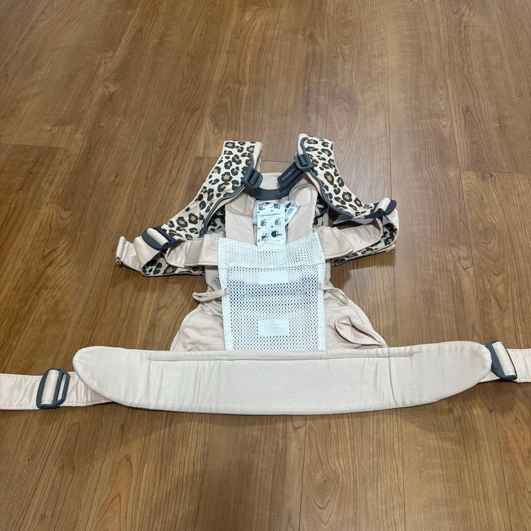 廃盤　美品　ベビービョルン　ONE KAI 抱っこ紐　ヒョウ柄 レオパード