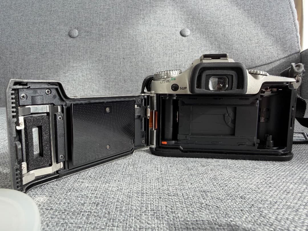 PENTAX ペンタックス *ist 一眼レフ フィルムカメラ, レンズ2本付き