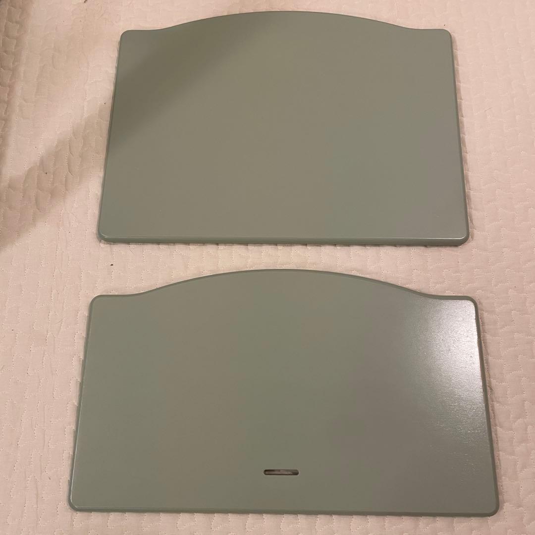 ストッケ　トリップ トラップ　ベビーチェア+ベビーセット+トレイ付　モスグリーン