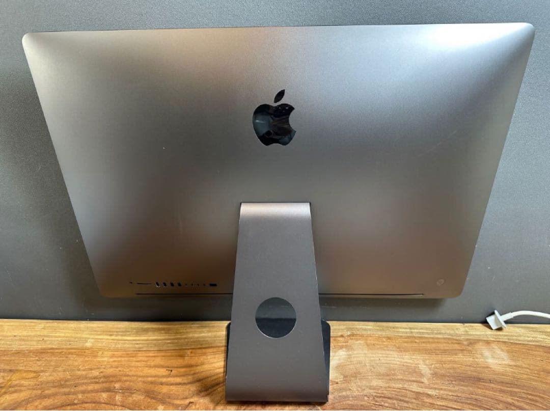 美品/iMacPro 2017/Retina 5K 27inch/CJ111-3