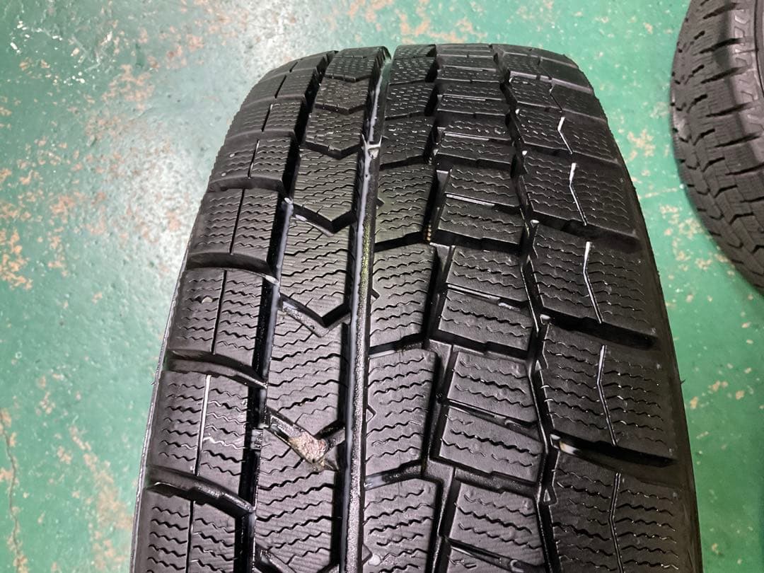 【送料無料】2024年製　WM02 ヴォクシー・ノア等に　中古スタッドレス4本