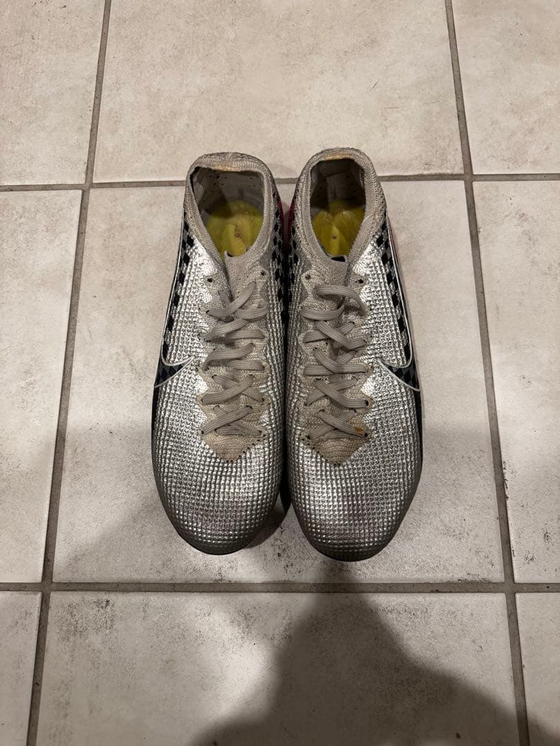 NIKE サッカー　スパイク