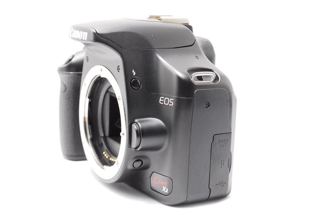 【ショット数極少】初心者にも人気Canon Kiss X2 動作良好