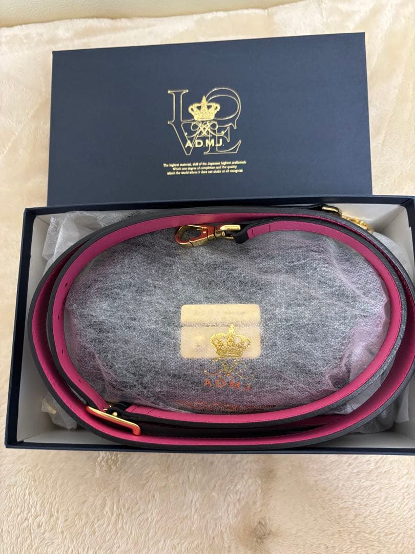 【最終値下げ】ADMJ エーディーエムジェー ショルダーウォレット ブラック