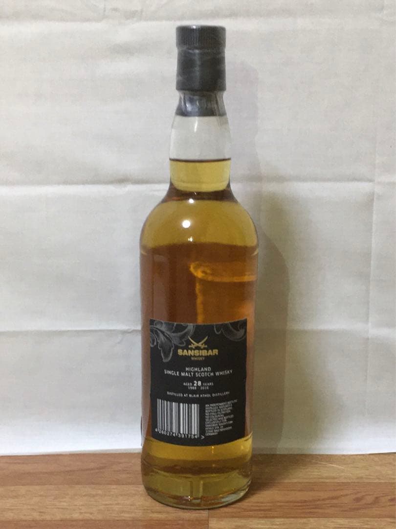 限定品 ザンジバー ブレアアソール28年1988 バーボンバレル