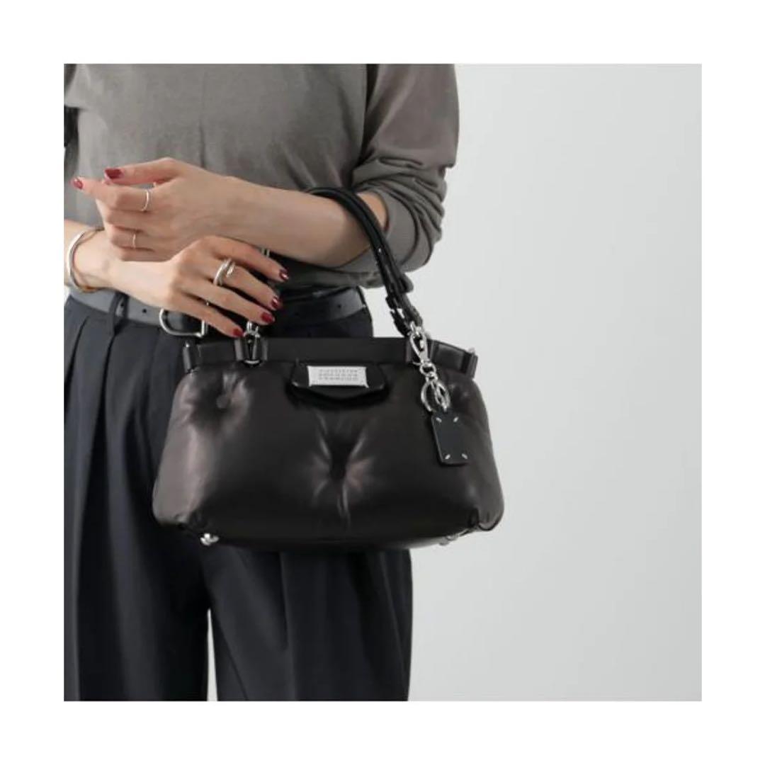 【新品同様品】メゾンマルジェラ/4ステッチキーリング /ブラック×ホワイト