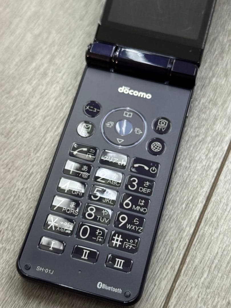 美品　AQUOS SH01J