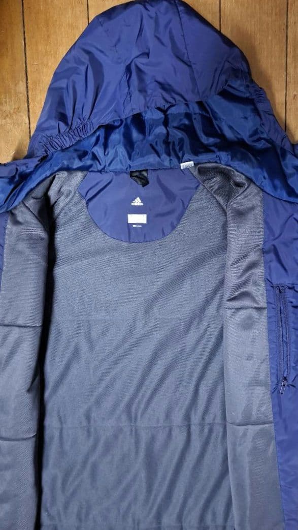 adidas　ベンチコート　Sサイズ　背中にライン入り
