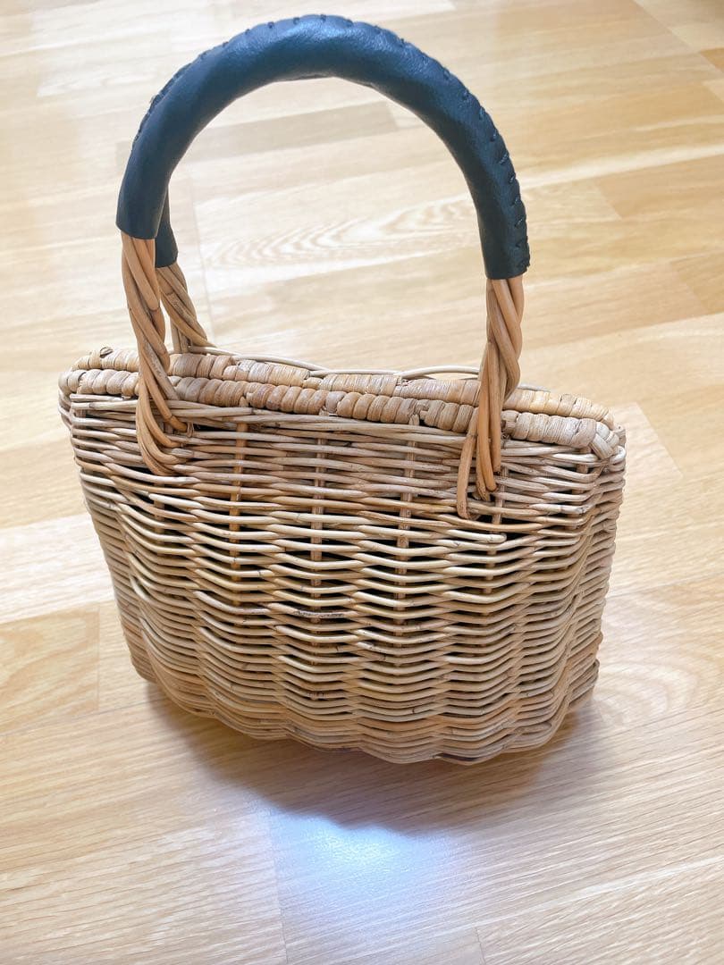 ‼️最終セール‼️【美品✨】toca odds かごバッグ シェルアラログ柳