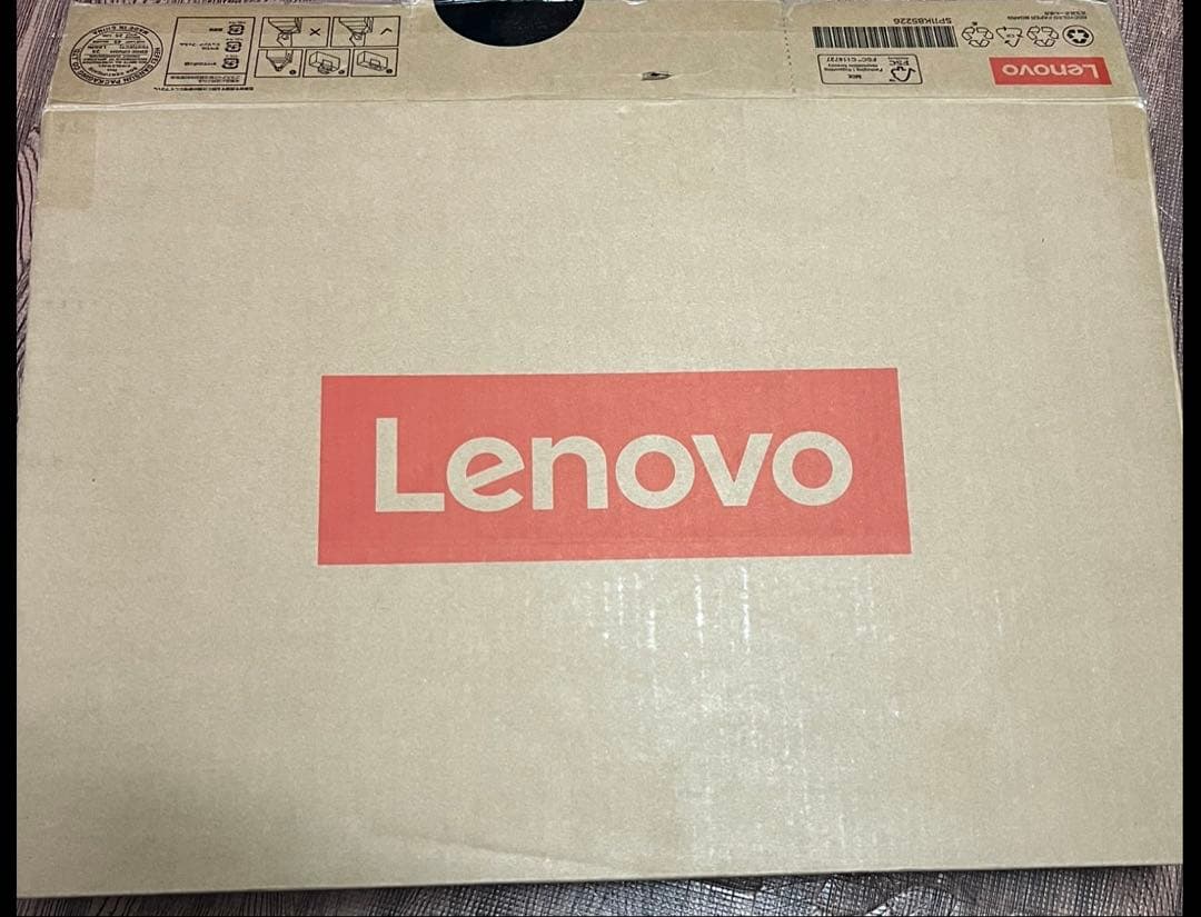中古　LENOVO IdeaPad Slim 3 82XM 15.6インチ