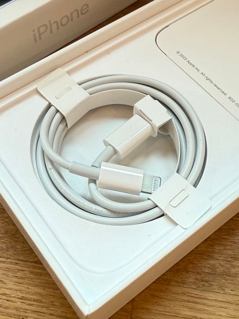 【送料無料】Apple iPhone 14 パープル 付属品新品 SIMフリー