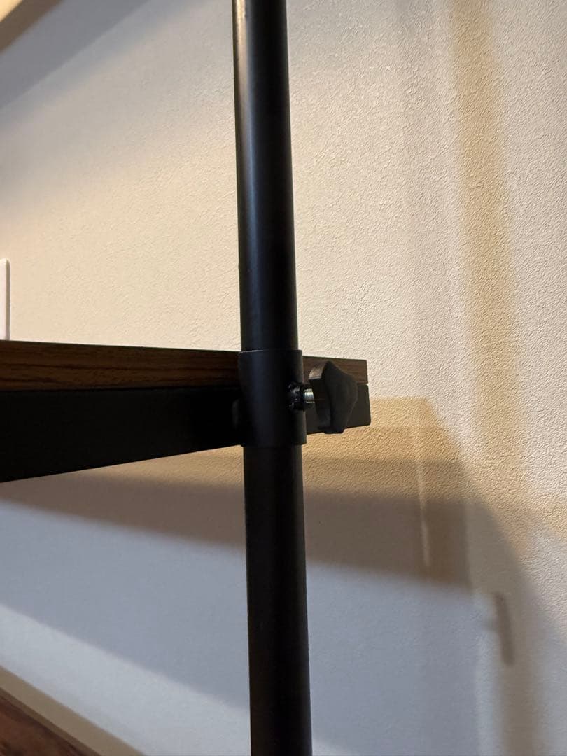 突っ張りシェルフ