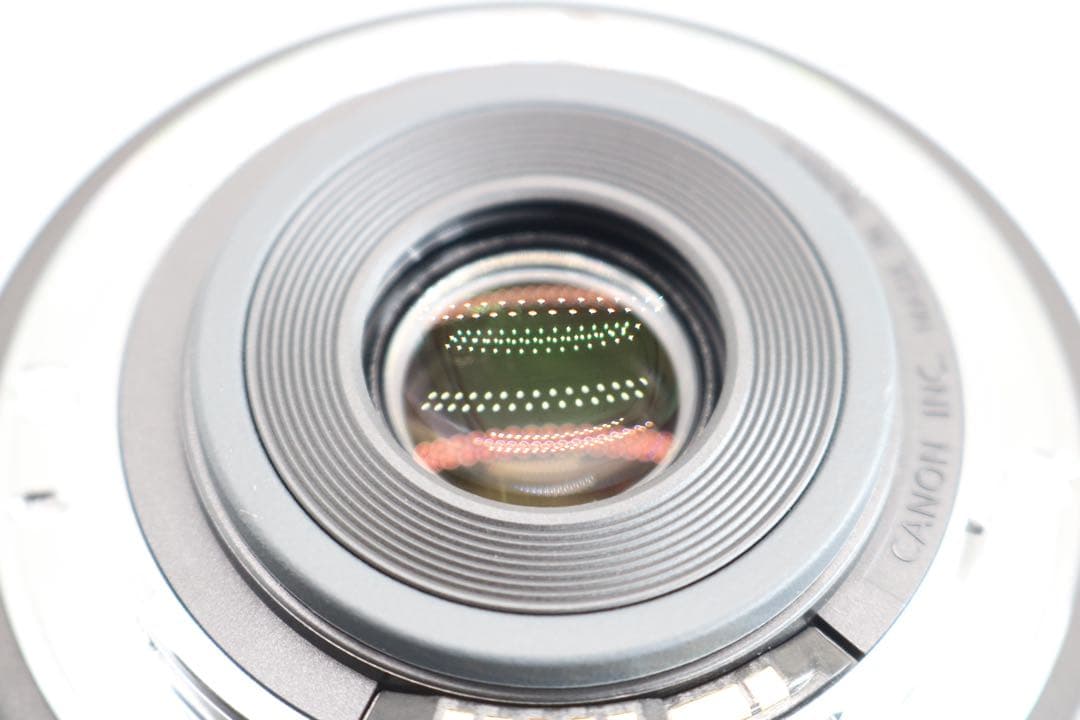 新品級 【Canon EF-S 18-135mm IS USM】 EFレンズ