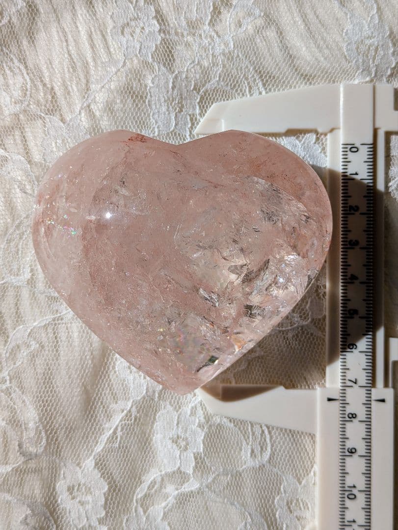 ♡ピンクアゼツライト（通称） 濃ピンク　クリアクォーツ♡　ぷっくりハート