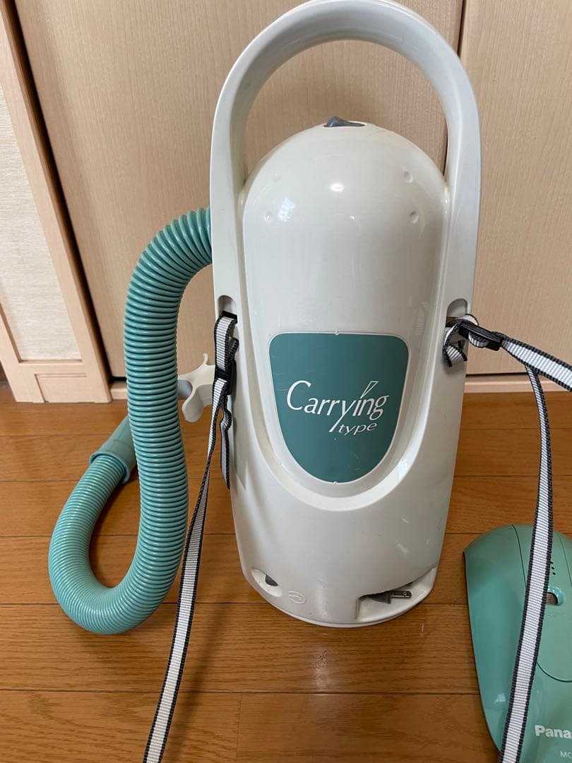 パナソニック　MC-K10P 掃除機　かけちゃお　中古品