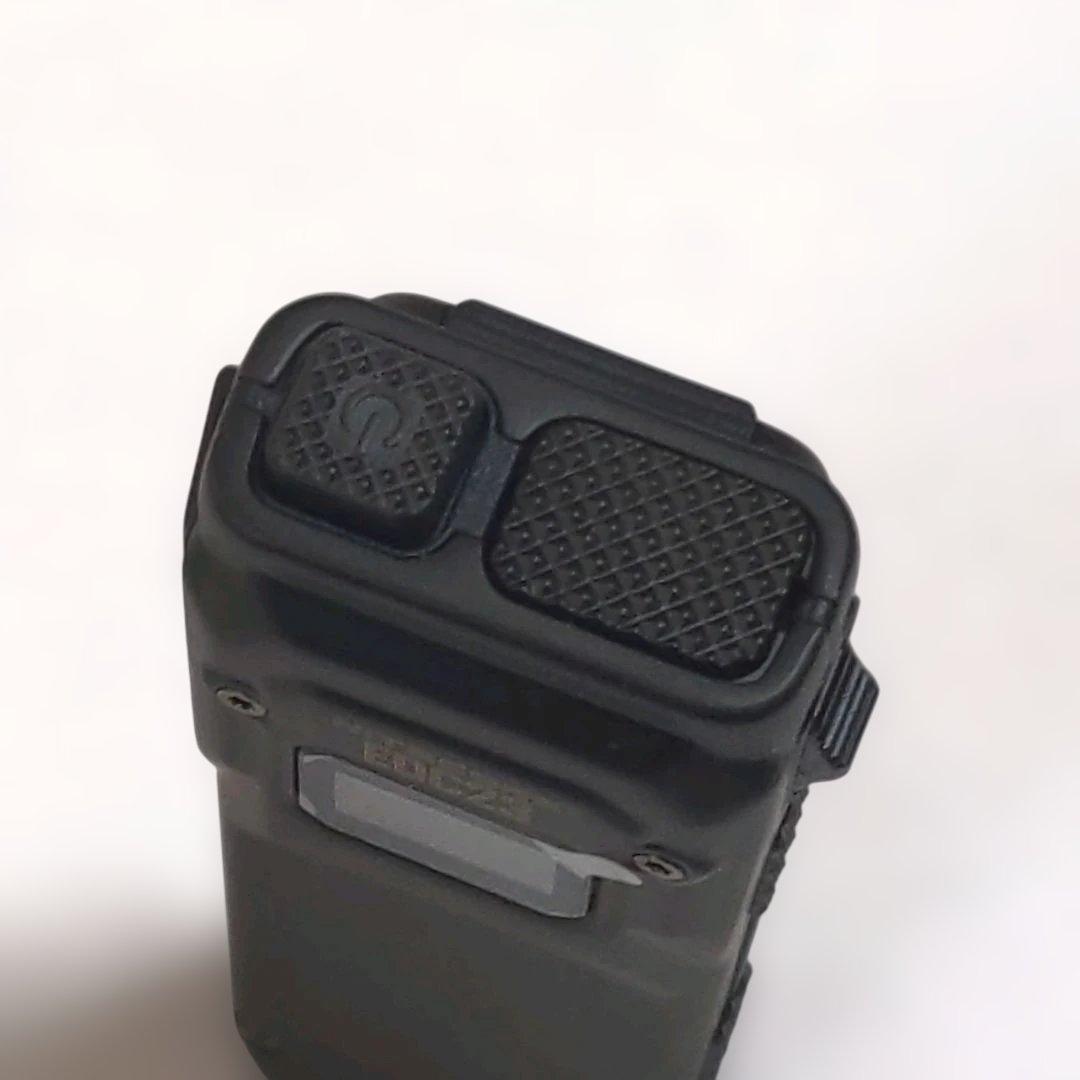 ナイトコア Nitecore EDC23 ウルトラスリムフラッシュライト♡H4