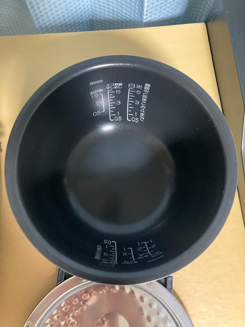 ★美品★象印 NW-VH10 極め炊き 5.5合炊き 2022年製 (03)