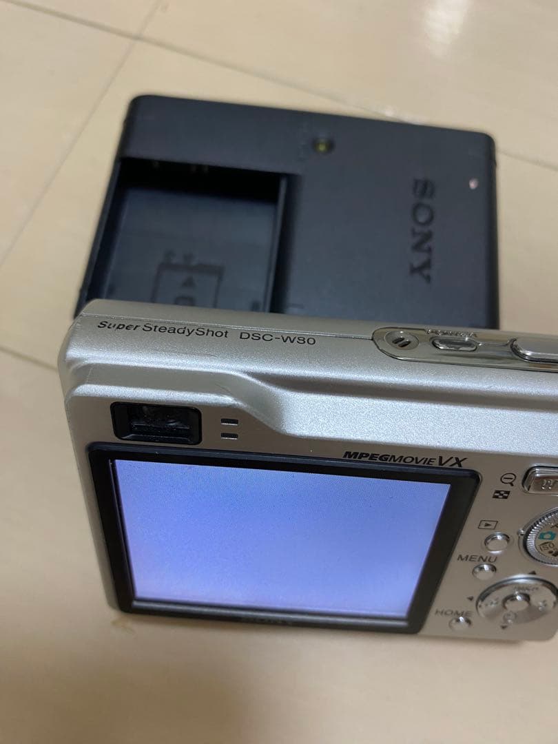 Sony Cyber-shot 7.2MP コンパクトデジタルカメラ