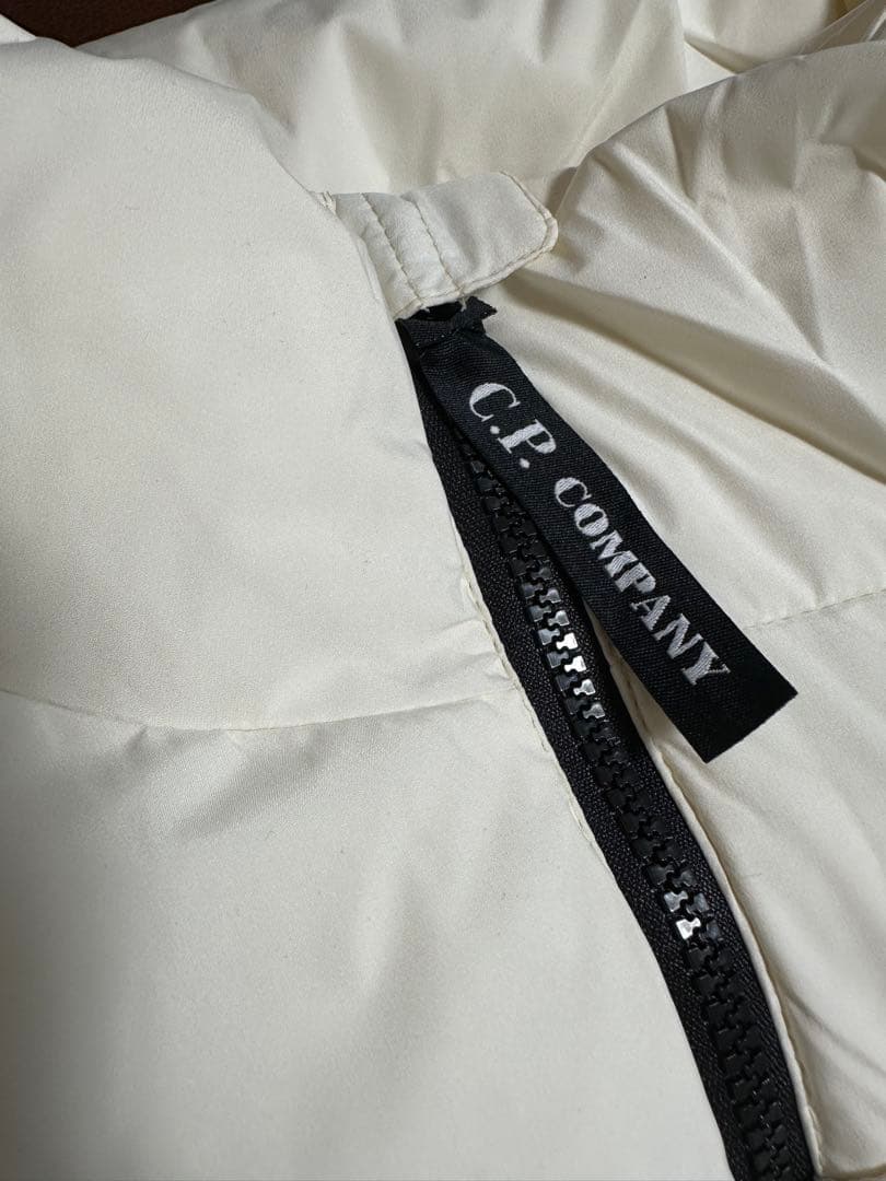 て*ん様 C.P. Company white padded vest ホワイト