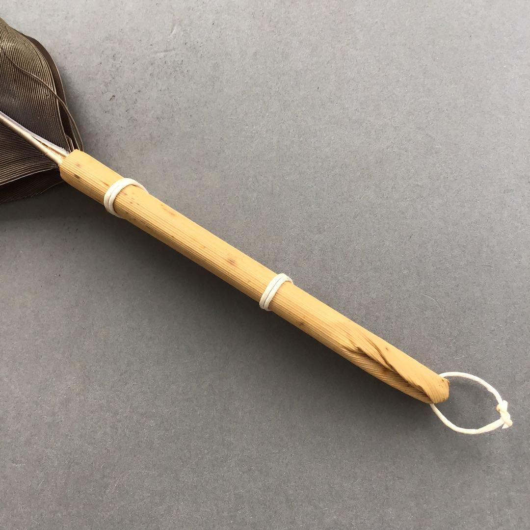 茶道具　羽箒　三ツ羽根(犬鷲一双)炉用•風炉用　紙箱　S28HB