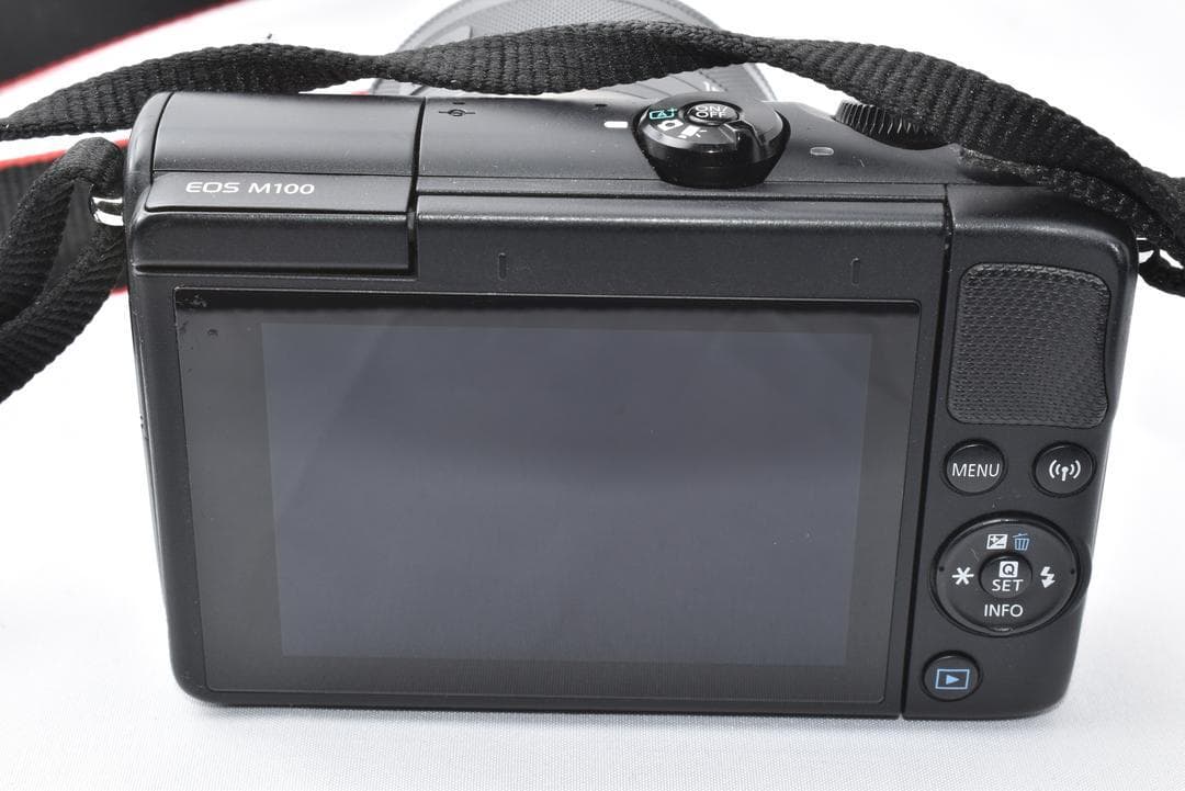 Canon EOS M100 ブラック 15-45mm レンズキット
