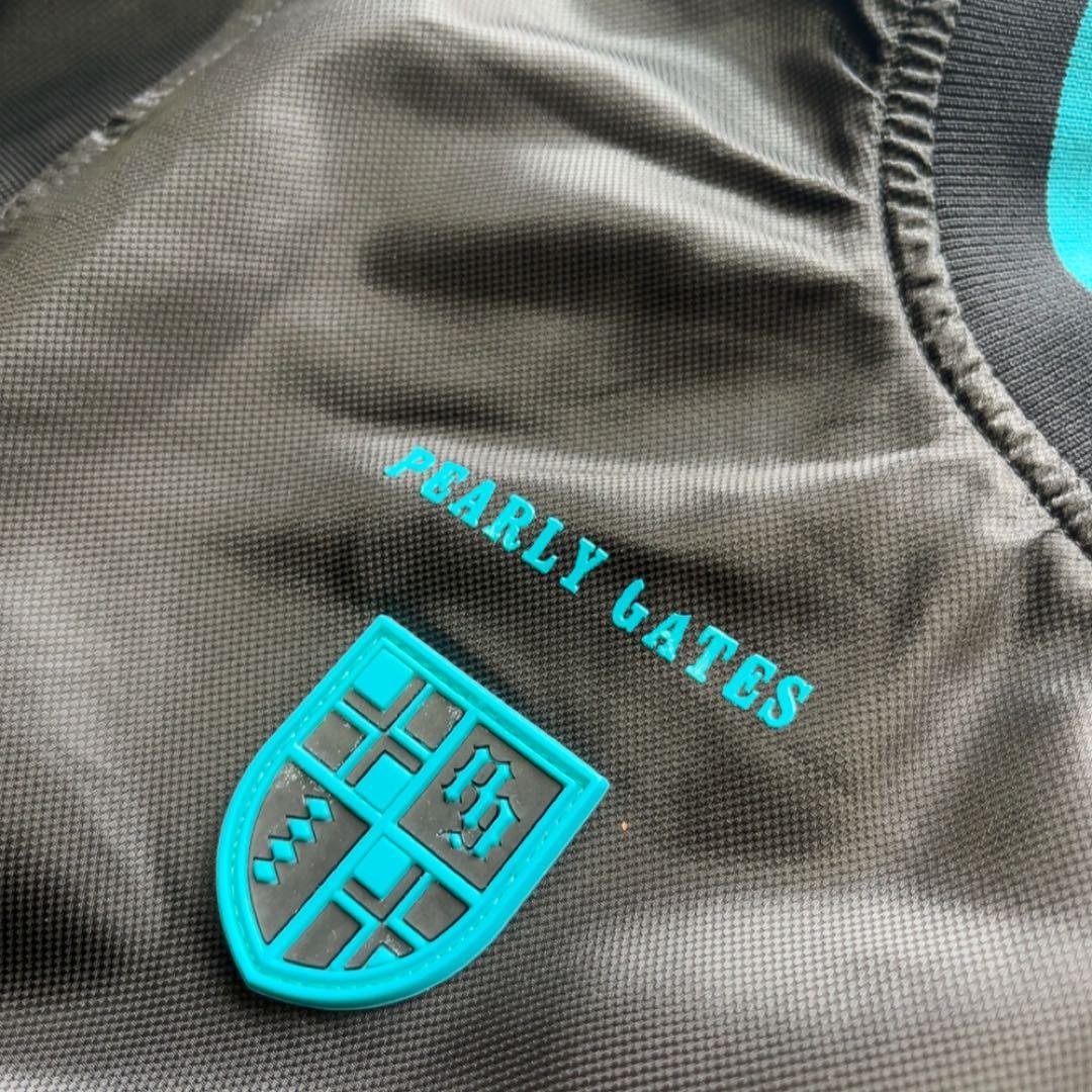 パーリーゲイツ 蓄熱裏地　スニード　ジャケット　黒　ブラック　ブルー