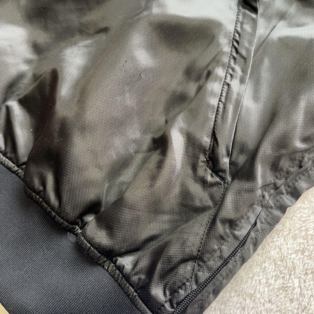 パーリーゲイツ 蓄熱裏地　スニード　ジャケット　黒　ブラック　ブルー