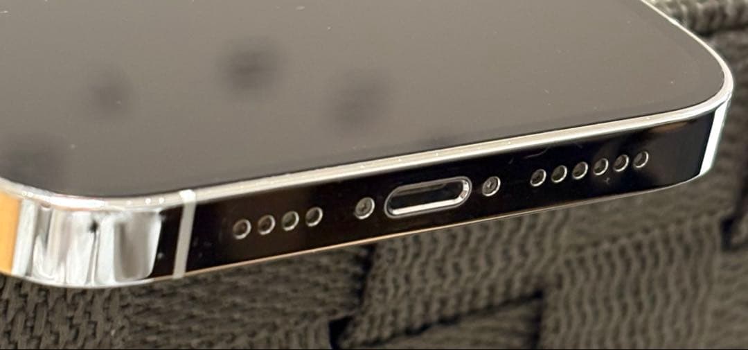 美品 iPhone14 promax 128G シルバー 箱無し