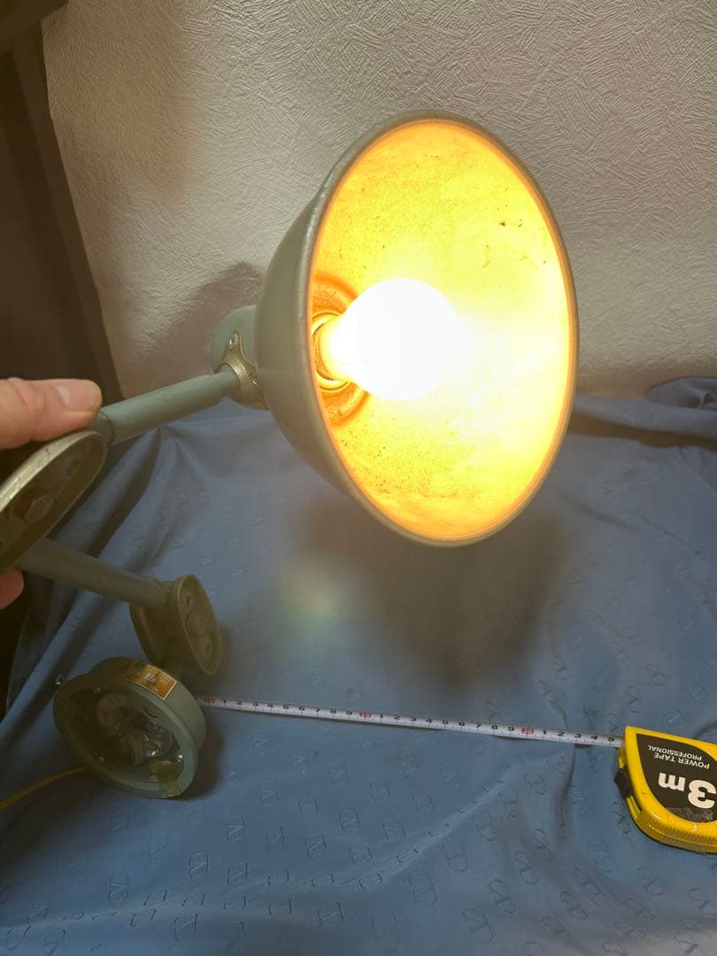 ヴィンテージ　昔のスタンドランプ　昭和レトロ