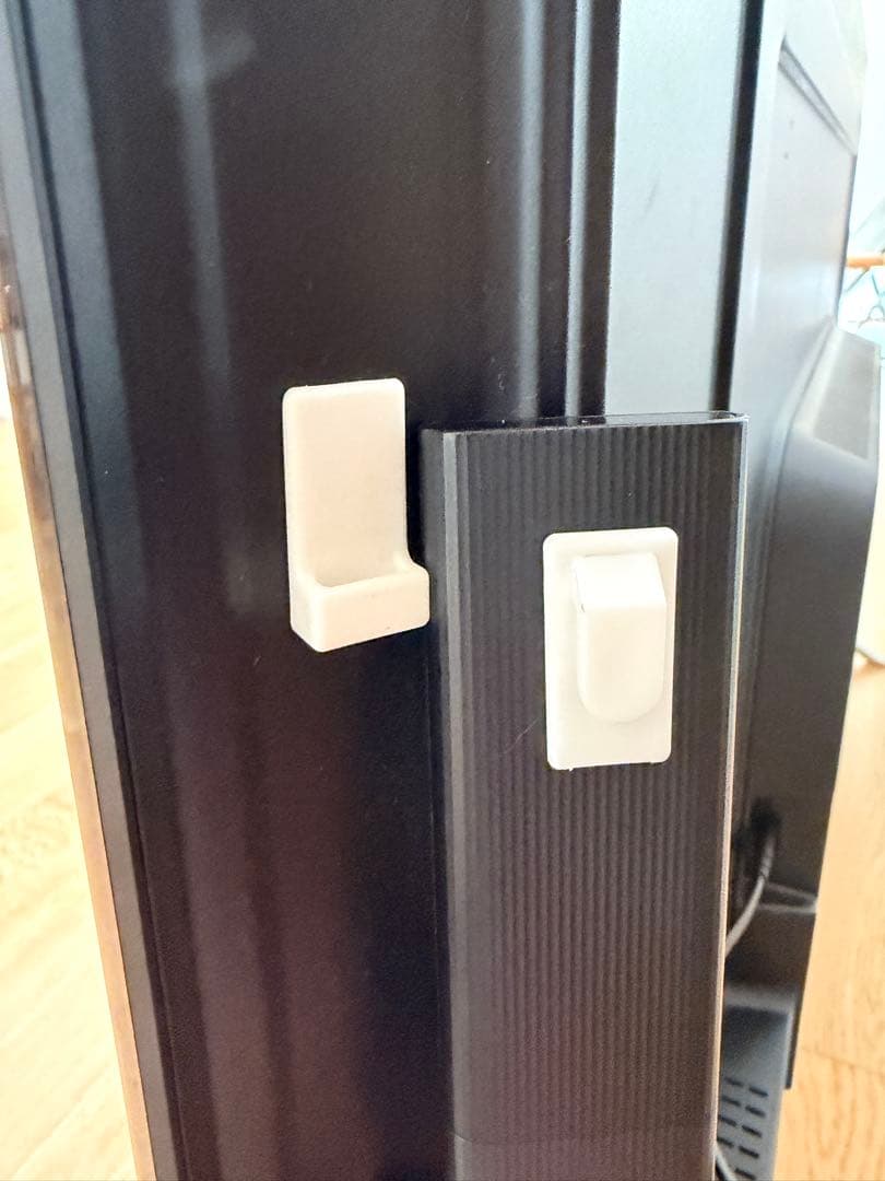 チューナレス　テレビ　SAUD501 50V型