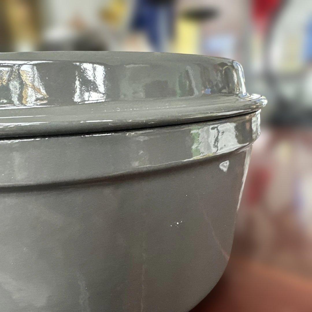 Vermicular メルセデスベンツコラボ　グレー 両手鍋 約18cm