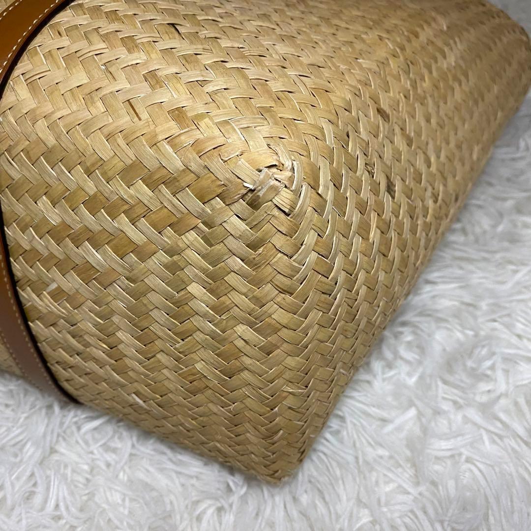 ジミーチュウロンドン　ラフィアトート　かごバッグ　スタッズ　星　大容量　レザー