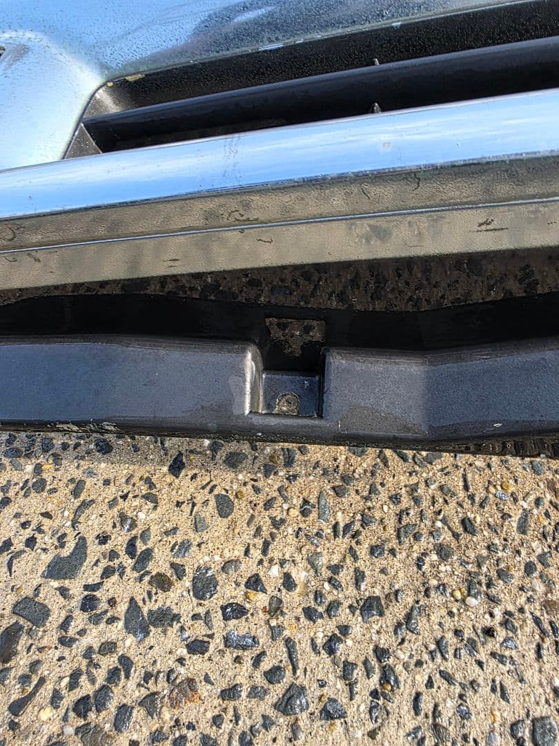 Sunnyさん専用 シボレー C1500 94up 純正グリル 純正ボウタイ