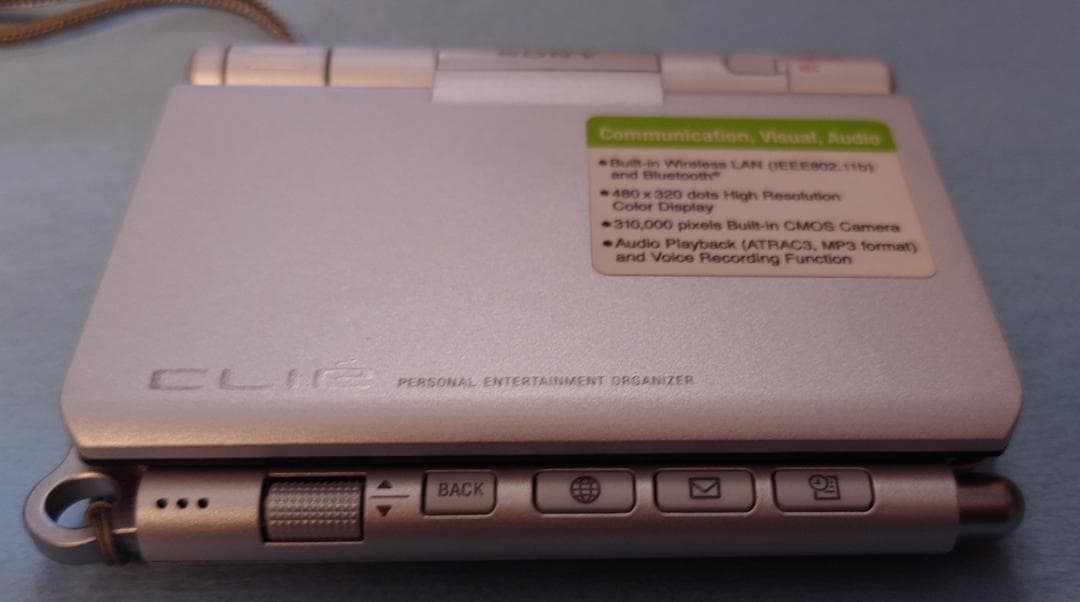 CLIE PEG-UX50英語版。