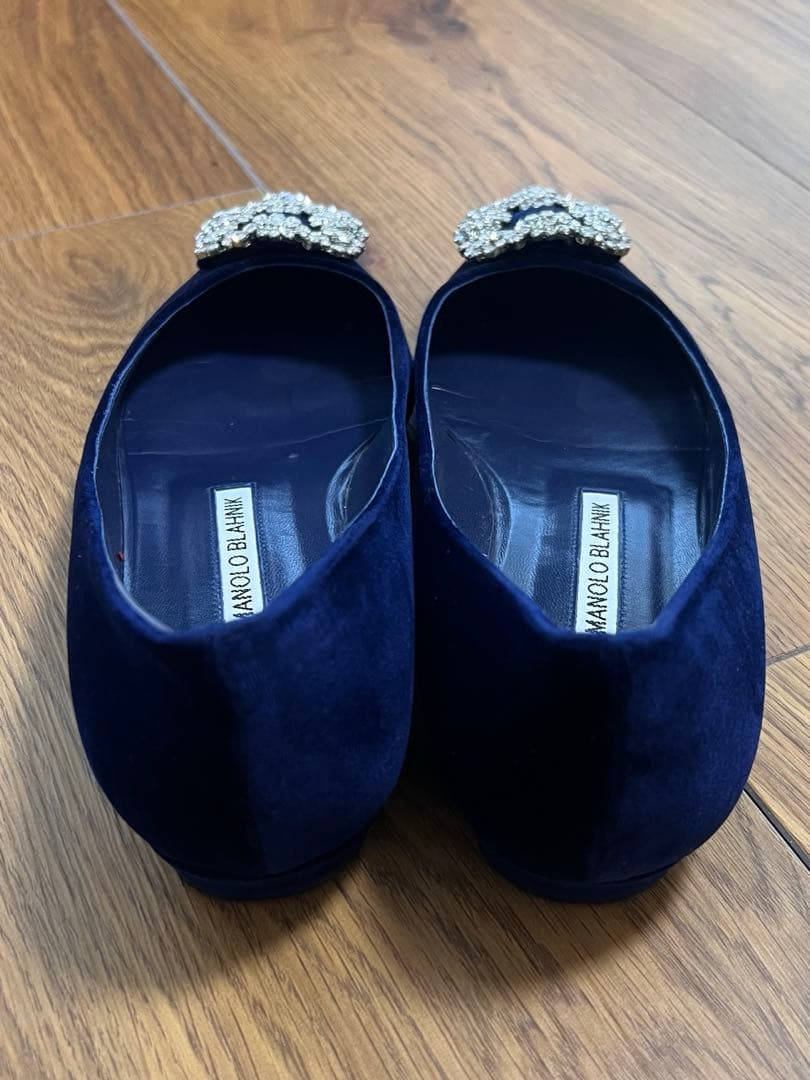 Mimi MANOLO BLAHNIK ネイビー フラットシューズ36