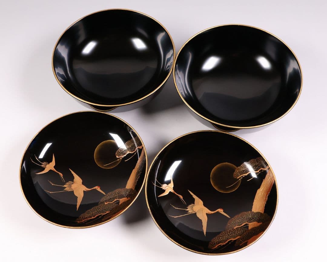【CM377】大正期 月と松 飛翔鶴 金蒔絵 欅地溜塗 黒塗 椀二客 木製漆器
