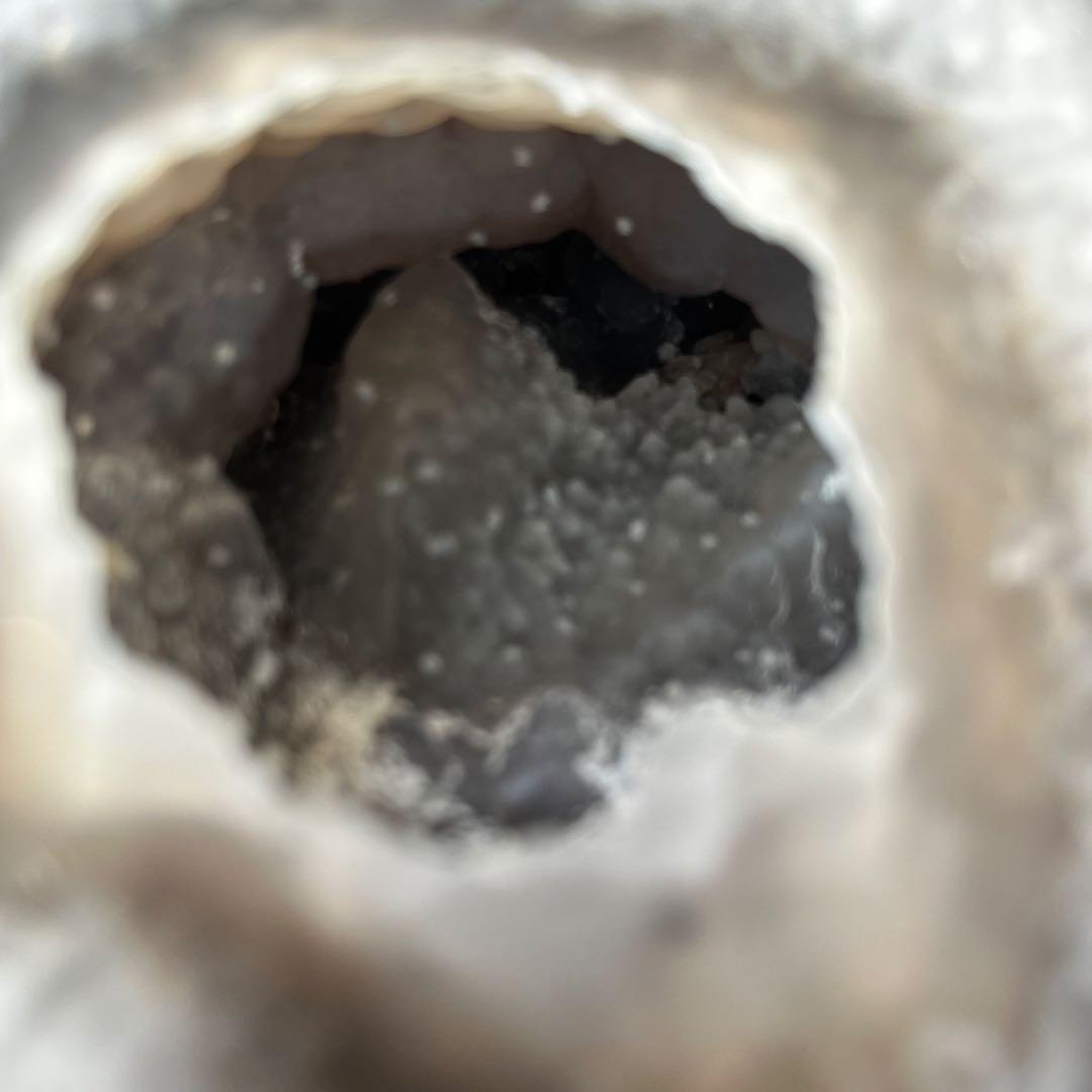 天然石　トレジャーメノウ　重量1.９kg 　幅約155mm