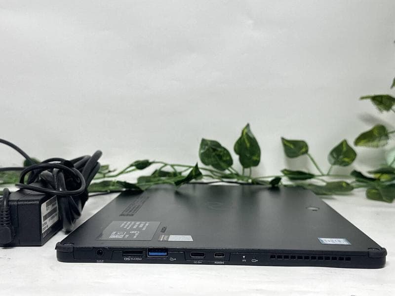 i5搭載タブレット!!ARROWS Tab Q738/SB i5:8世代搭載