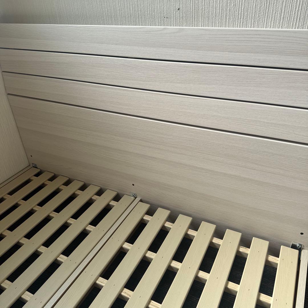 ニトリ ダブルベッドフレーム(EB-001 WW LEG/LOW)