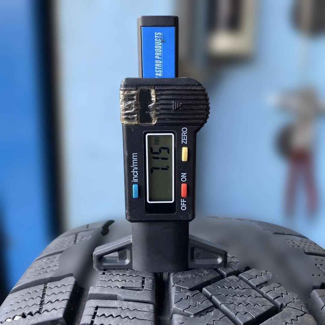 中古溝ありピレリスタッドレスセット50系プリウス195/65R15 送料無料