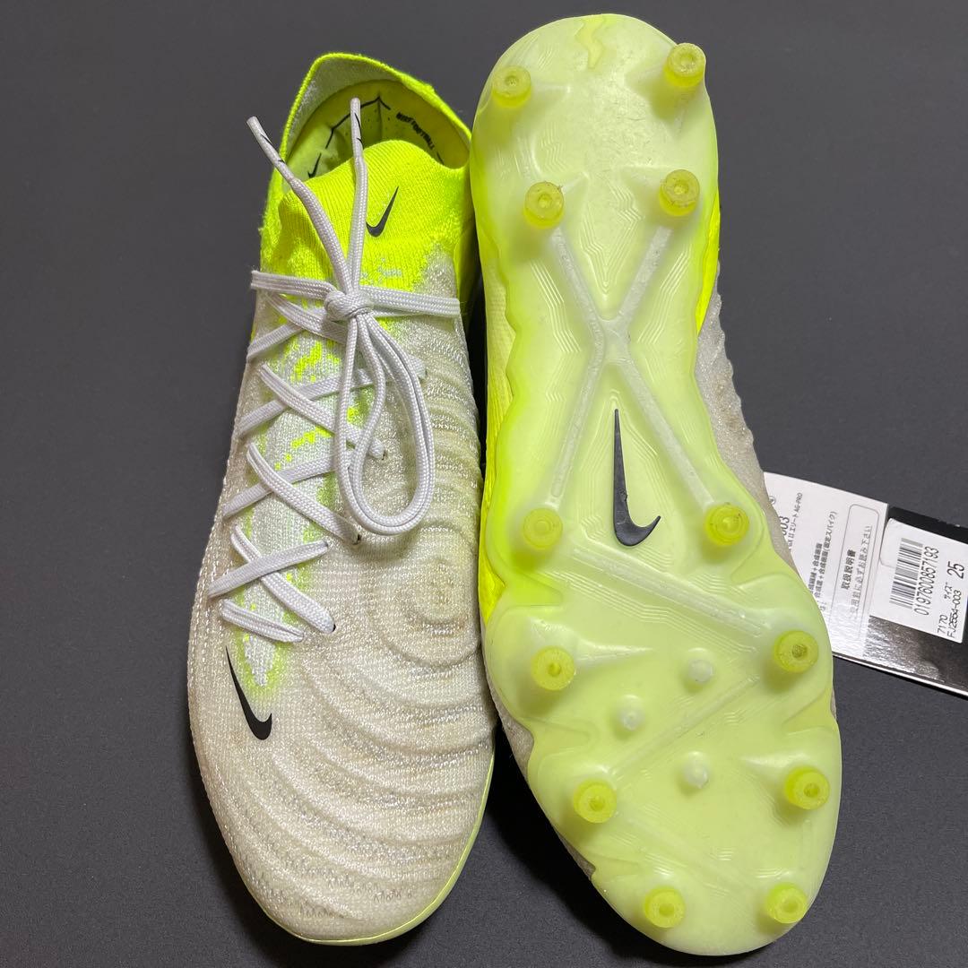 NIKEファントムGX2 AG-PRO 25CM