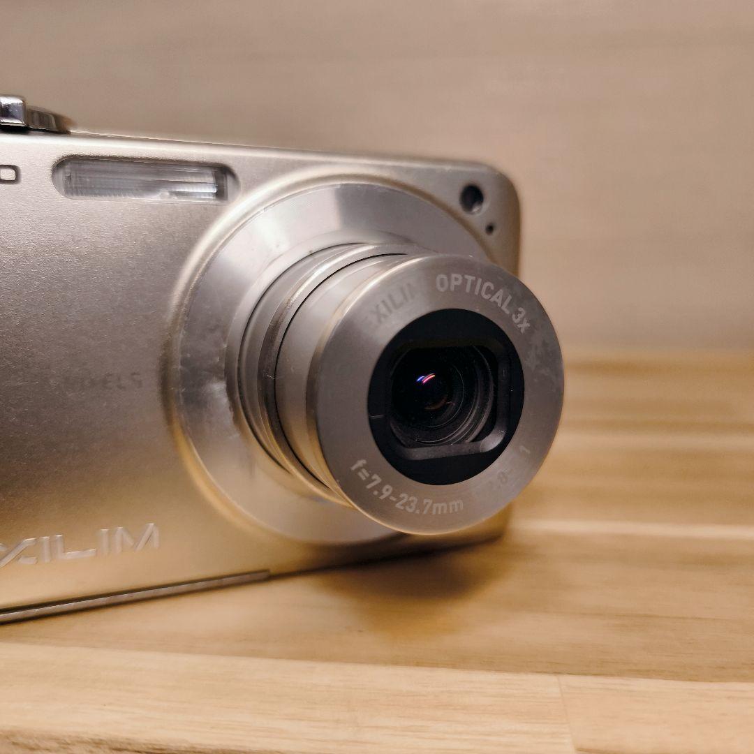 CASIO EX-Z1050 デジタル コンパクト カメラ y2k コンデジ