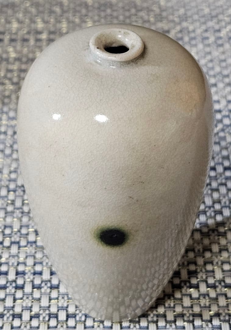 中国古陶磁器　中国古美術　古玩　清朝　 清代　白磁　点緑釉　小壺　花入　鼻煙壺