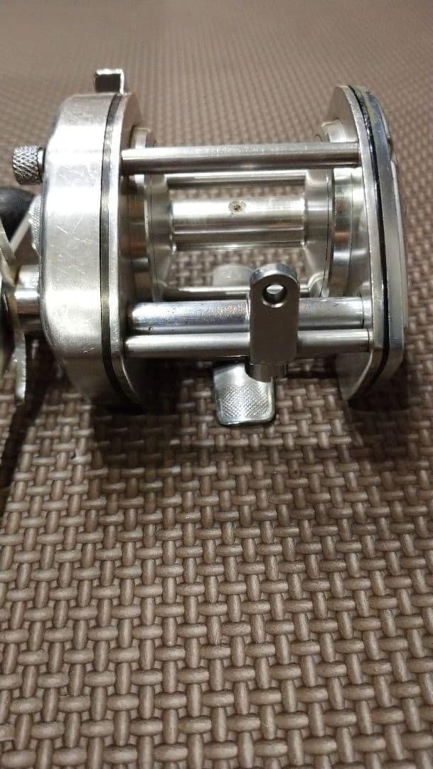 シマノ Bantam500 1000L バンタム リール