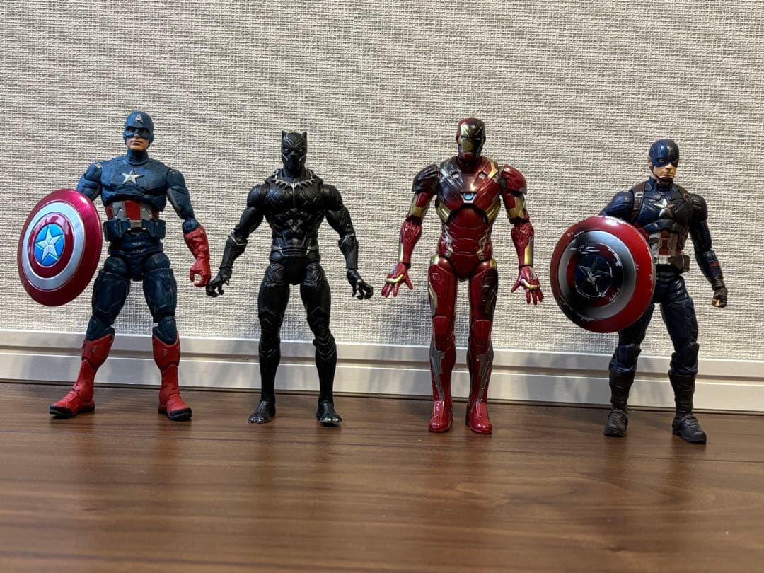 マーベルレジェンド アベンジャーズ アイアンマン　スパイダーマン