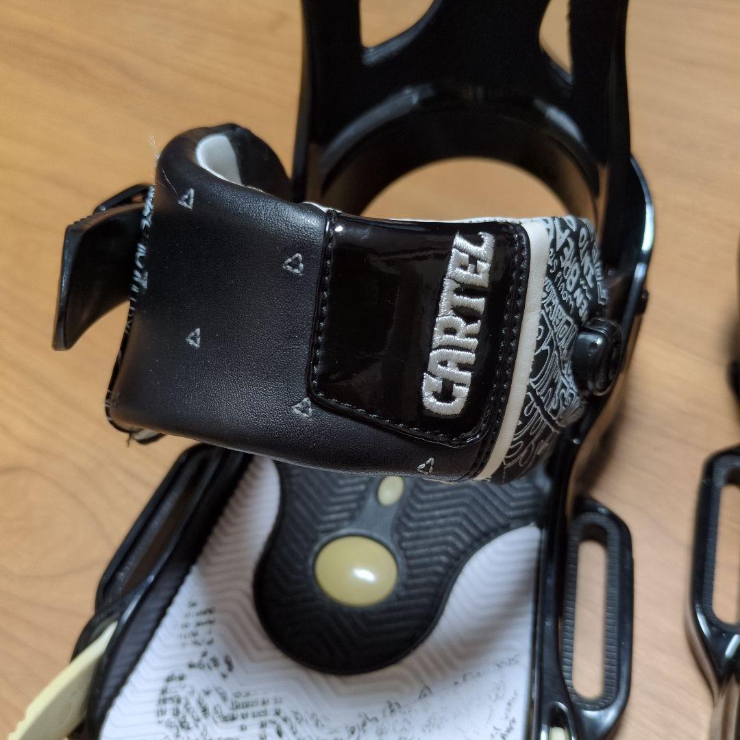 CARTEL スノーボードビンディング ブラック/ホワイト