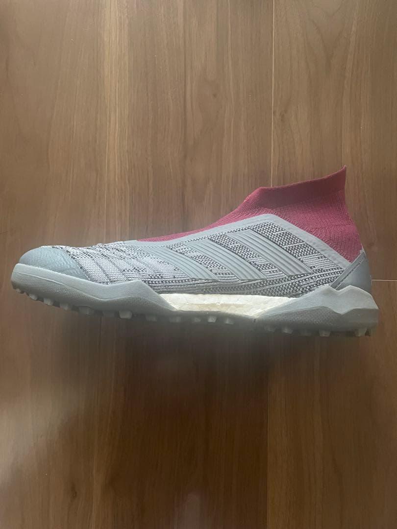 【美品、希少】adidas 26cm プレデター18ポグバモデル　フットサル